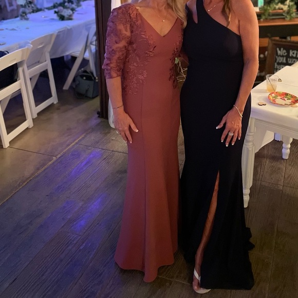 Azazie Bridesmaid/Mother of the Bride Dress Size 4 - Picture 2 of 6